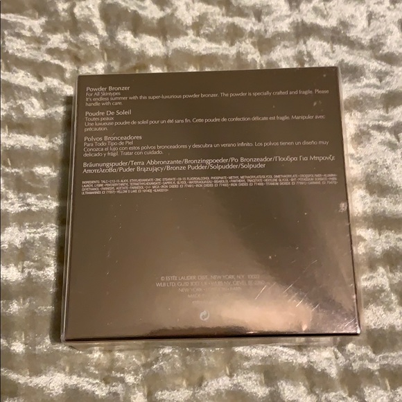 Estee Lauder Bronze Goddess Powder Bronzer Medium - Picture 4 of 4